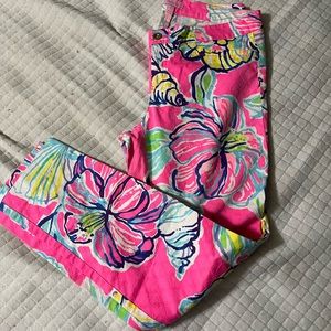 Lilly Pulitzer size 8 pants. Bright pink.